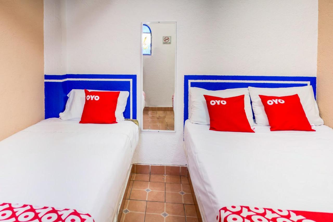 Hotel Isis Сиуатанехо Экстерьер фото