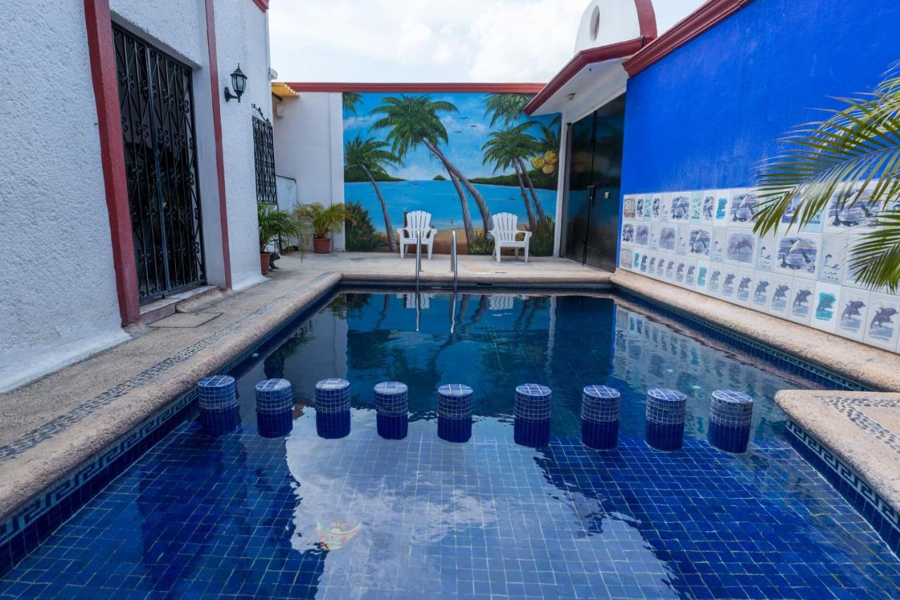 Hotel Isis Сиуатанехо Экстерьер фото